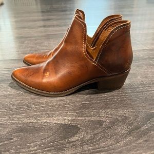 Steven Madden Brown Leather Ankle Boot